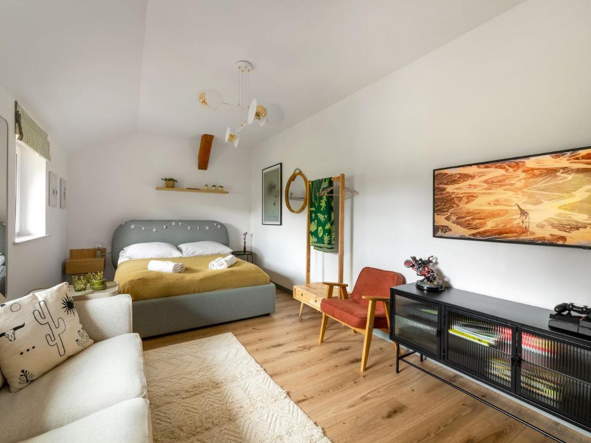 Apartament Przy Stawie Zdrojowym 库多瓦-兹德鲁伊 外观 照片